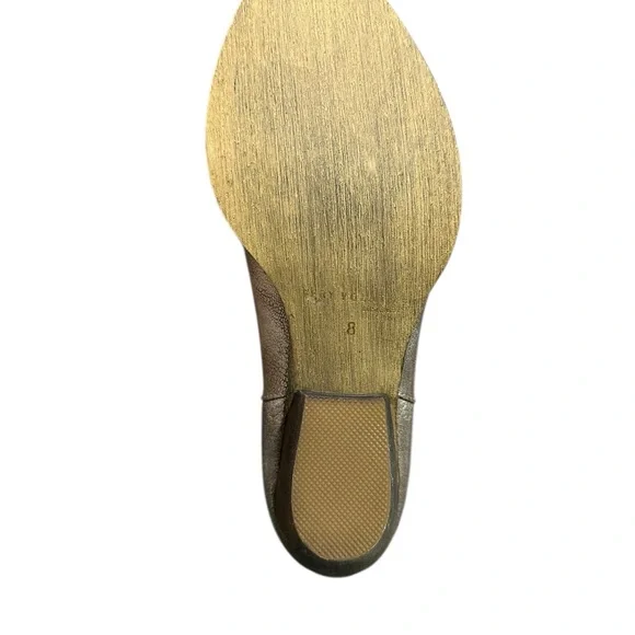 Very Volatile Gold Metallic Western Motivate Heeled Ankle Bootie - Picture 5 of 11